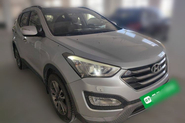Used Hyundai Santa Fe 2013 2.4L Automatic 4x4 Prestige Edition
