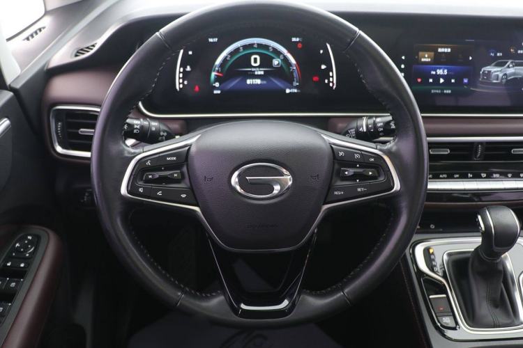 Used GAC Trumpchi M6 2021 PRO 270T DCT Luxury Edition
