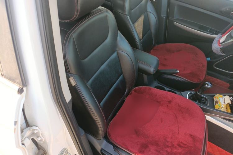 Used Changan CS35 2014 1.6L Manual Luxury Model China IV Standard
