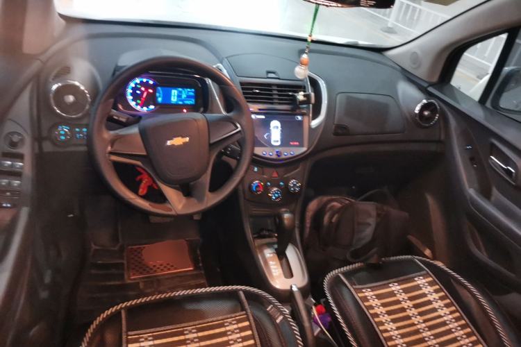 Used Chevrolet Trax 2016 1.4T Automatic Two-Wheel Drive Comfort Version with Sunroof
