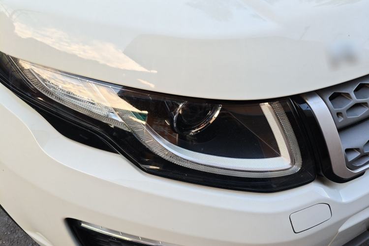 Used Land Rover Range Rover Evoque 2017 2.0T SE Smart Glow Edition
