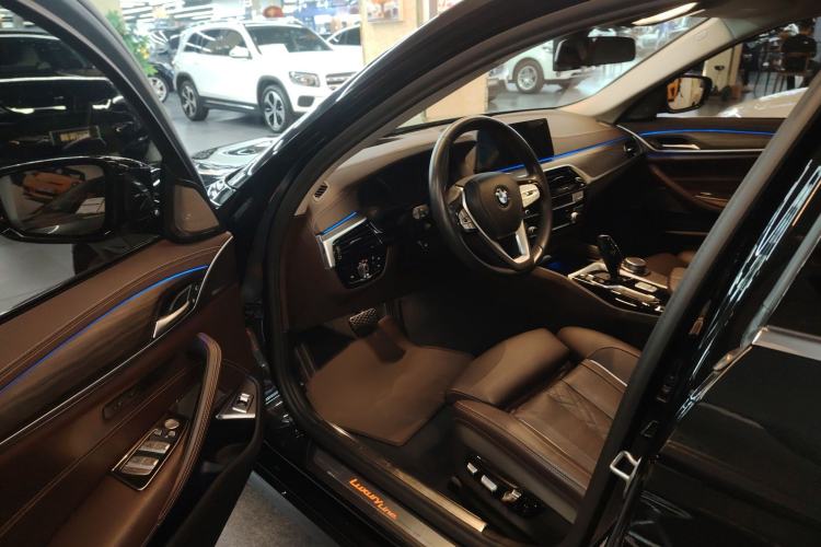 Used BMW 5 Series 2020 530Li Luxury Edition Premium Package
