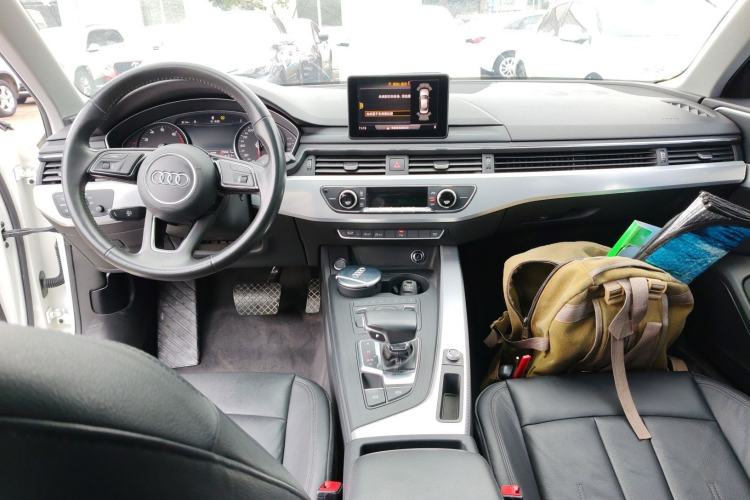 Used Audi A4L 2017 40 TFSI Style Edition
