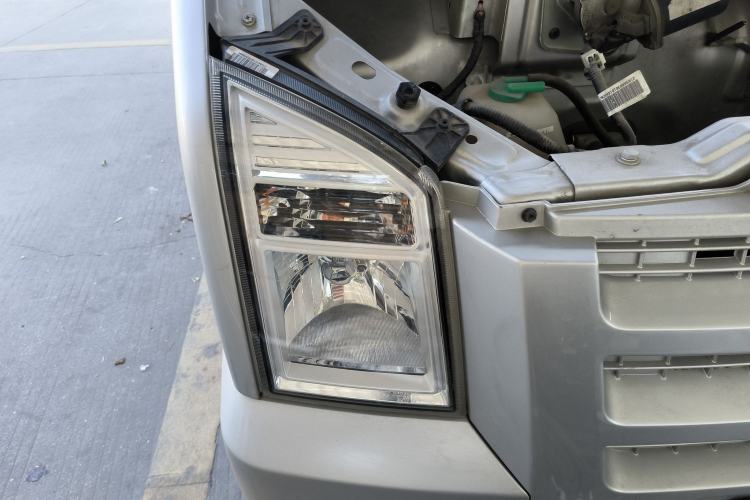 Used Dongfeng Xiaokang C35 2019 1.5L Base Version II Sedan China VI Emission Standard DK15