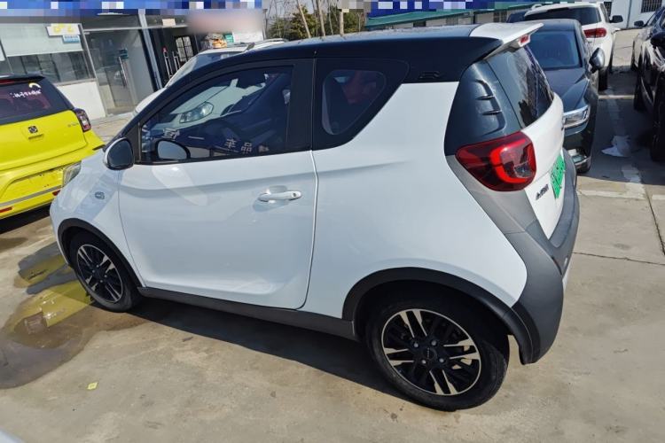 Used Chery Little Ant 2022 Revised Version Sweet Pink Edition Half-Sugar Version Lithium Iron Phosphate 30.7 kWh 30 kW 301 km
