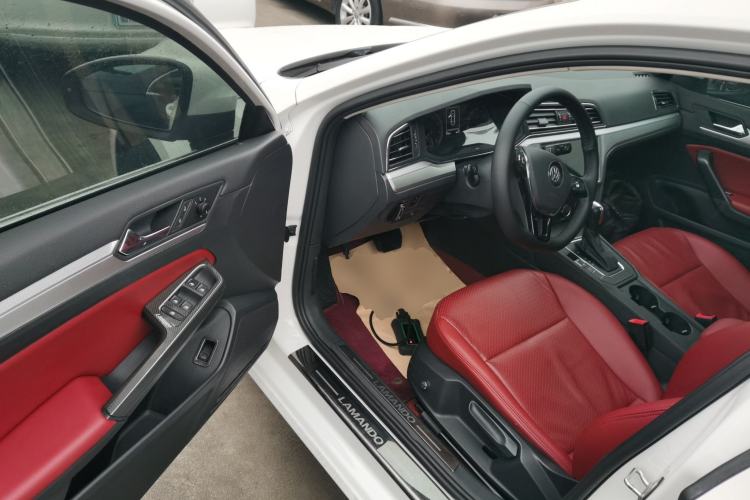 Used Volkswagen Lamando 2021 230TSI DSG Fashion Edition