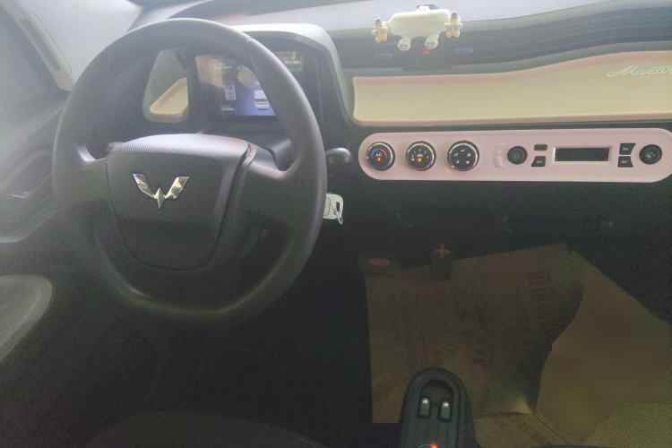 Used Wuling Hongguang MINIEV 2021 Macaron Fashion Edition Lithium-Ion Battery
