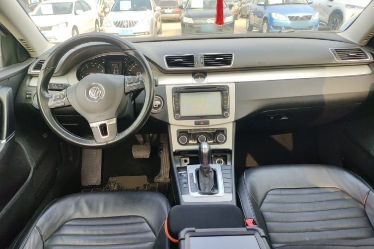 Used Volkswagen Magotan 2013 1.8TSI Premier Model
