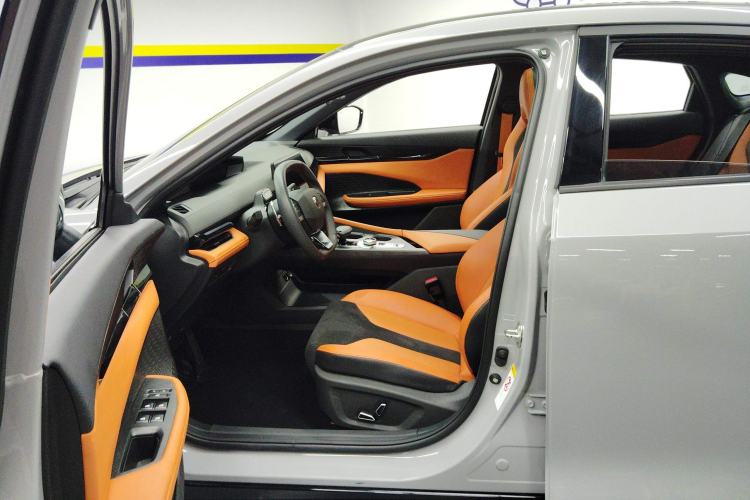 Used Changan UNI-V 2023 1.5T Sport Edition
