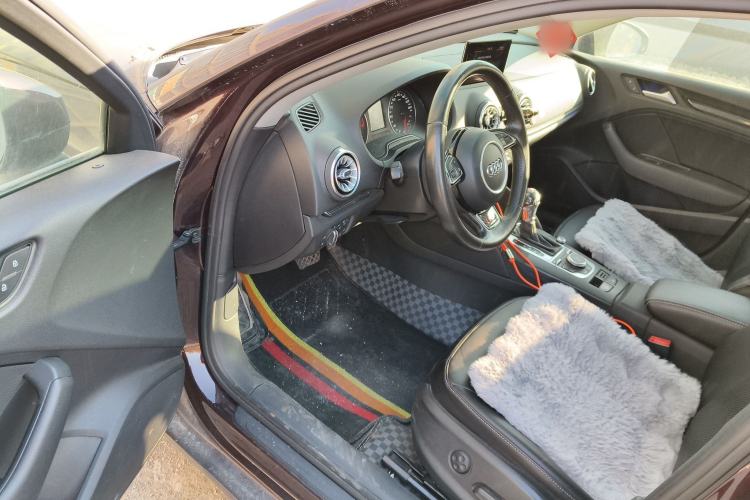 Used Audi A3 2014 Limousine 35 TFSI Automatic Fashion Model
