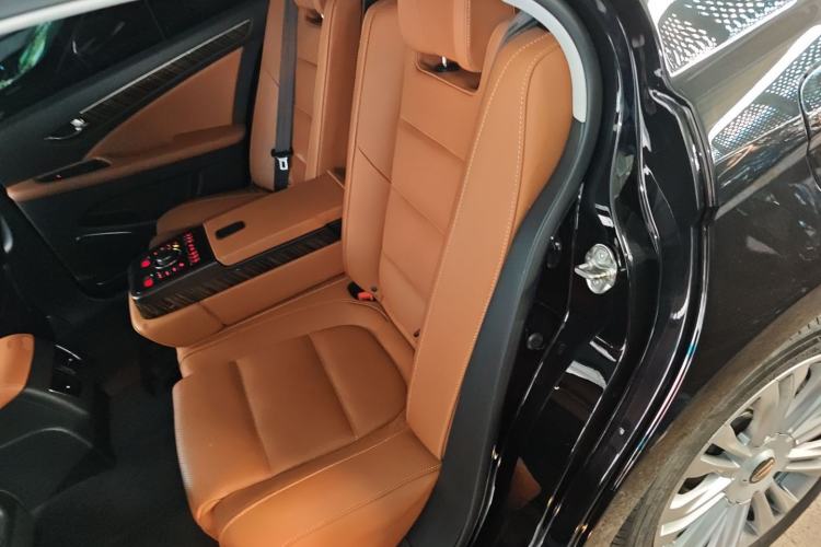 Used Hongqi H7 2021 2.0T Flagship Edition
