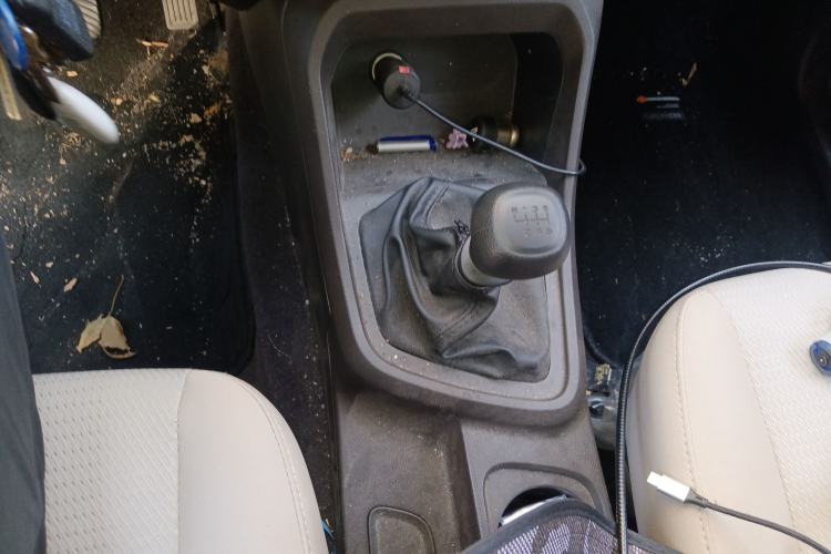 Used Wuling Hongguang V 2022 1.5L Jingqu Edition Electric-Assist LAR
