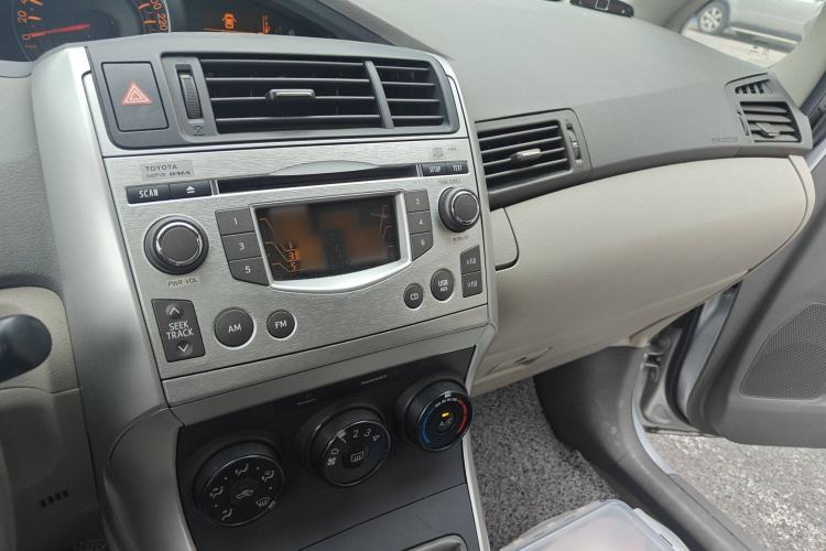 Used Toyota Verso 2014 Starry 180E Manual Elite Edition
