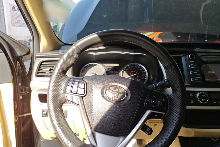 Used Toyota Highlander 2015 2.0T Four-Wheel Drive Luxury Edition 7-Seater
