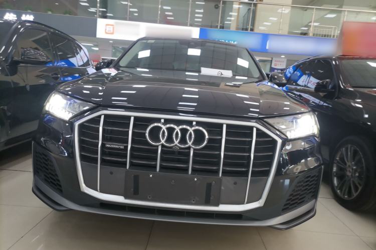 Used Audi Q7 2021 55 TFSI quattro S line Sport model