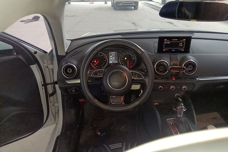 Used Audi A3 2015 Limousine 35 TFSI Millionth Anniversary Intelligent Leading Model