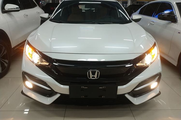 Used Honda Civic 2021 HATCHBACK 220TURBO CVT New Trendsetter
