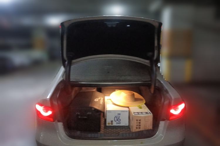 Used Jaguar XFL 2024 2.0T P250 Two-Wheel Drive Prestige Luxury Edition