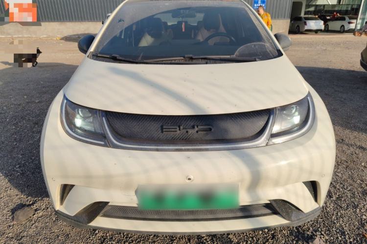 Used BYD Dolphin 2023 420 km Fashion Edition
