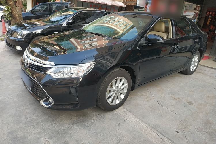 Used Toyota Camry 2016 2.0G 10th Anniversary Leading Edition