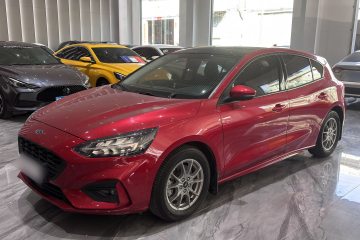 Used Ford Focus 2021 Hatchback EcoBoost 180 Automatic Titanium Edition
