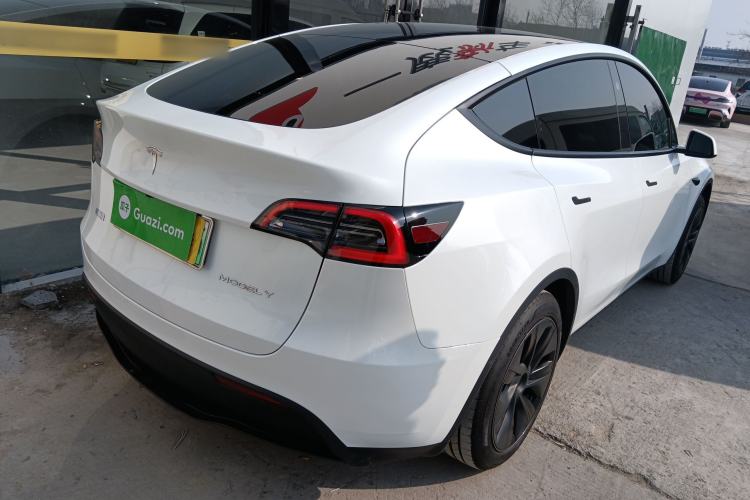 Used Tesla Model Y 2024 Rear-Wheel-Drive Version
