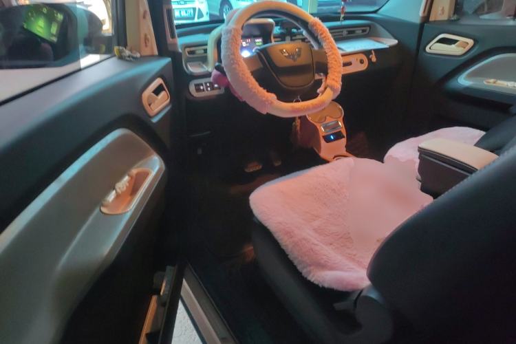 Used Wuling Hongguang MINIEV 2022 Zizai Version Lithium-NMC
