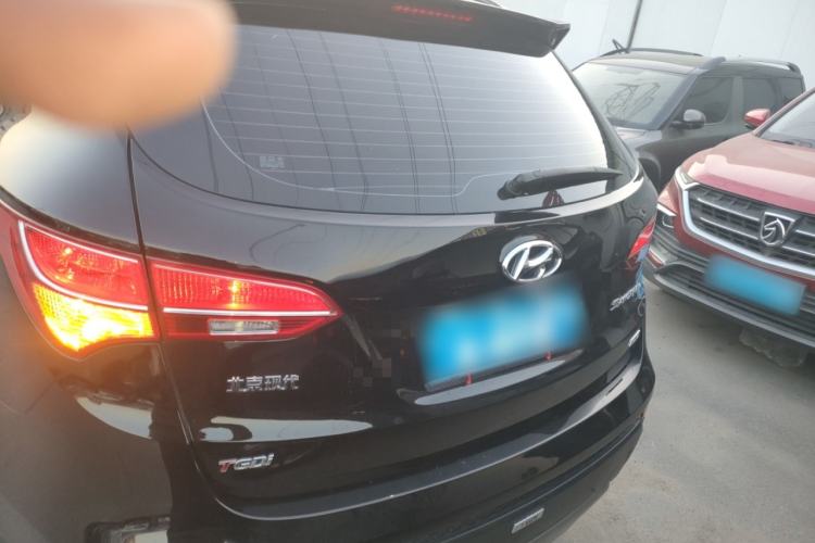 Used Hyundai Santa Fe 2015 2.0T Automatic All-Wheel Drive Smart Version 5 Seats