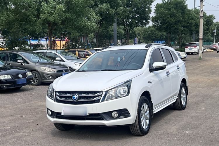 Used Venucia T70 2016 1.6L Manual Ruixing Edition
