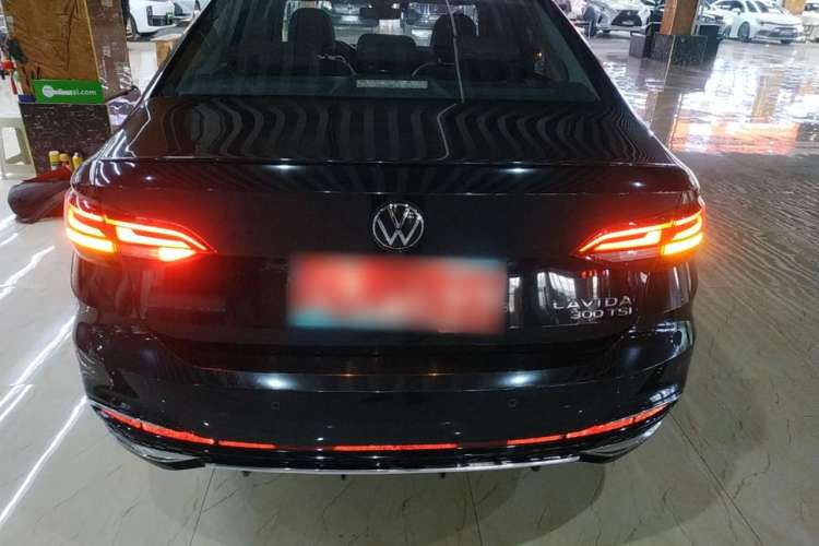 Used Volkswagen Lavida 2024 300TSI DSG Starry Sky Leading Edition
