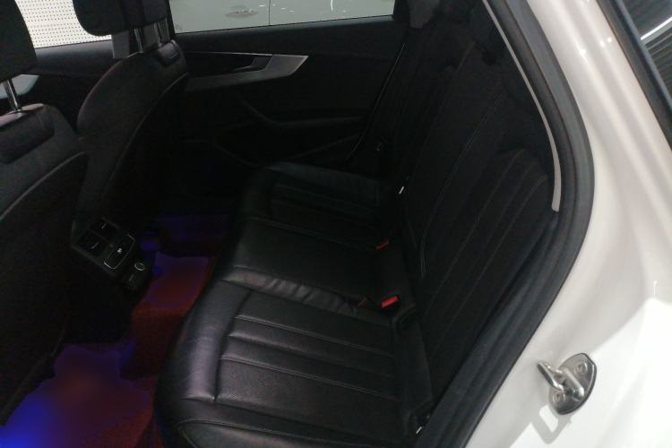 Used Audi A4L 2020 40 TFSI Fashion Dynamic Model
