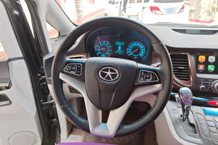 Used JAC Refine M5 2016 2.0T Gasoline Automatic Business Edition