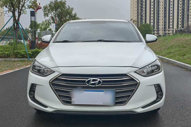 Used Hyundai Elantra 2016 1.6L Automatic ZhiXuan – Elite Version
