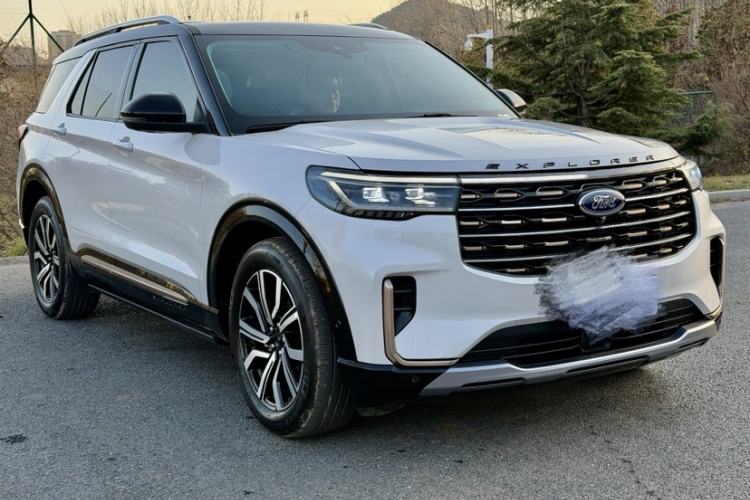 Used Ford Explorer 2023 EcoBoost 285 Four-Wheel Drive Red Gold Edition 6 Seats
