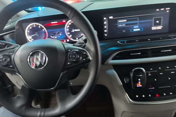 Used Buick GL8 2020 ES Land Cruiser 653T Comfort Edition
