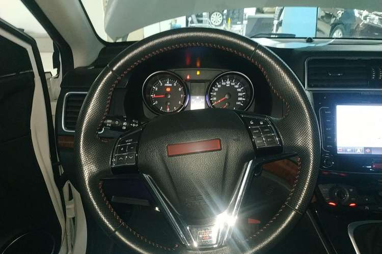 Used Haval H6 2014 Sport Version 1.5T Manual Two-Wheel Drive Elite Edition
