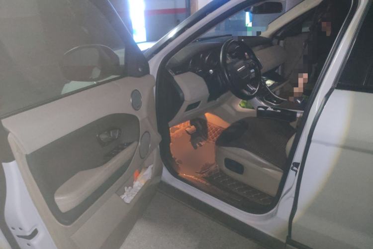 Used Land Rover Range Rover Evoque 2018 240 PS SE Smart Brilliance Edition
