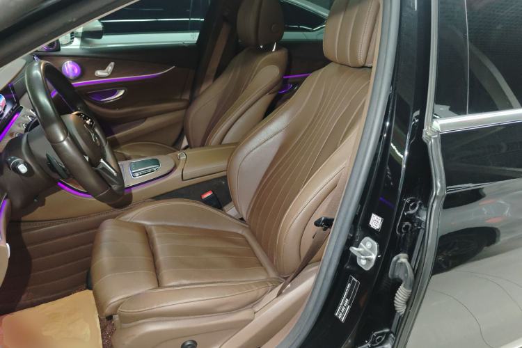 Used Mercedes-Benz E-Class 2019 E 260 L
