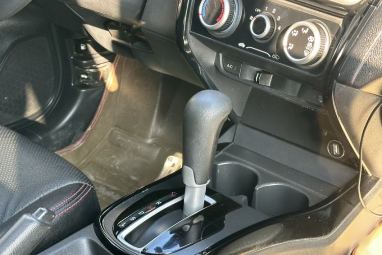 Used Honda Greiz 2016 1.5L CVT Fashion Edition
