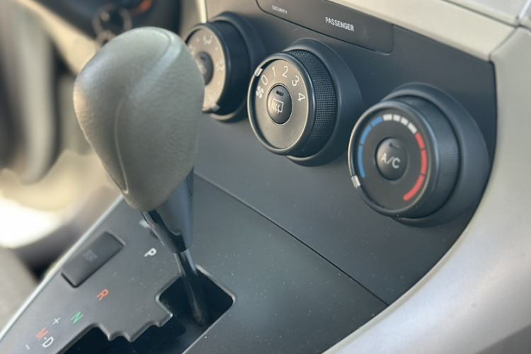 Used Toyota Verso 2015 180E CVT Crossover Edition
