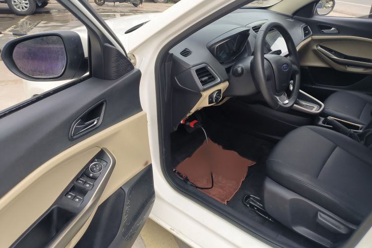 Used Ford Escort 2017 1.5L Automatic Comfort Model
