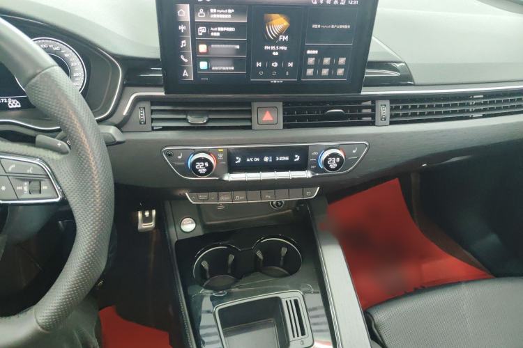 Used Audi A4L 2024 40 TFSI Luxury Dynamic Edition
