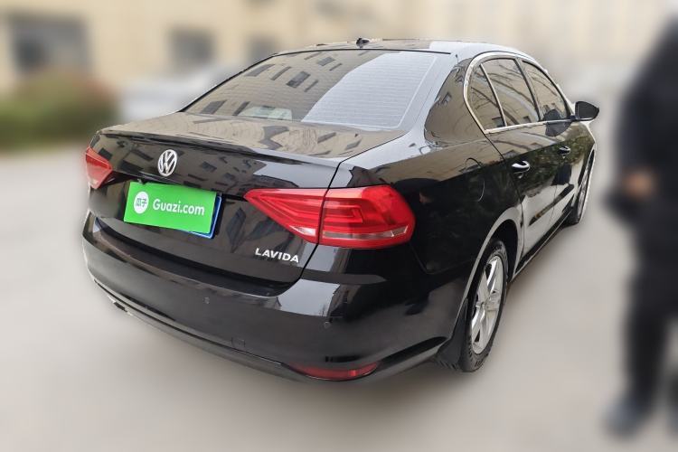 Used Volkswagen Lavida 2017 1.6L Automatic Fashion Edition