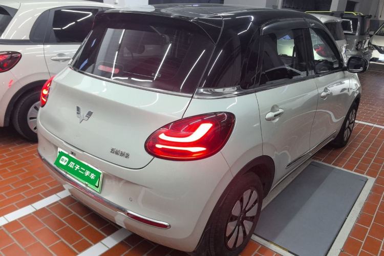 Used Wuling Bingo 2023 333 km Enjoyment Version

