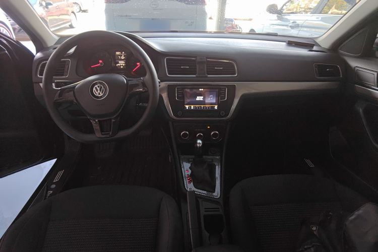 Used Volkswagen Lavida 2017 1.6L Automatic Fashion Edition
