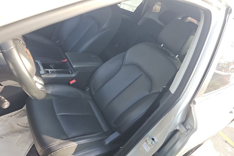 Used Roewe RX5 2020 20T Automatic 4G Connect Superior Flagship Edition
