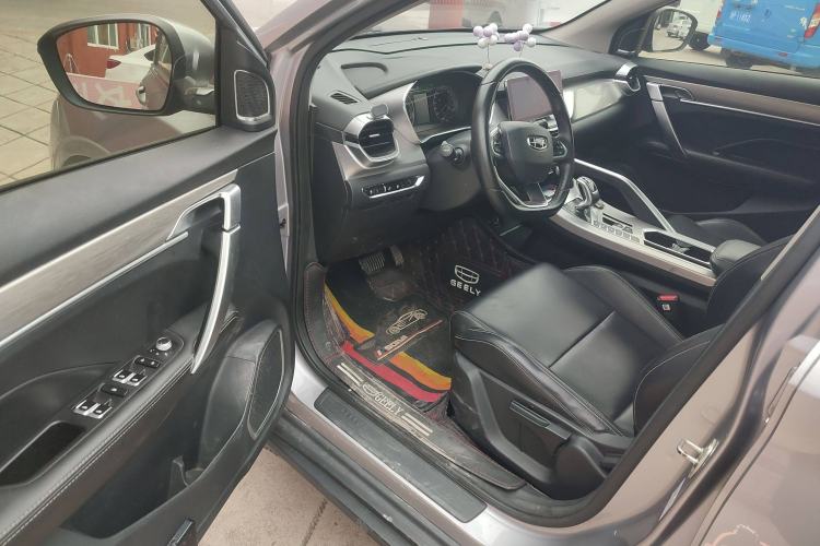 Used Geely Auto Coolray 2019 260T DCT Knight China VI Standard
