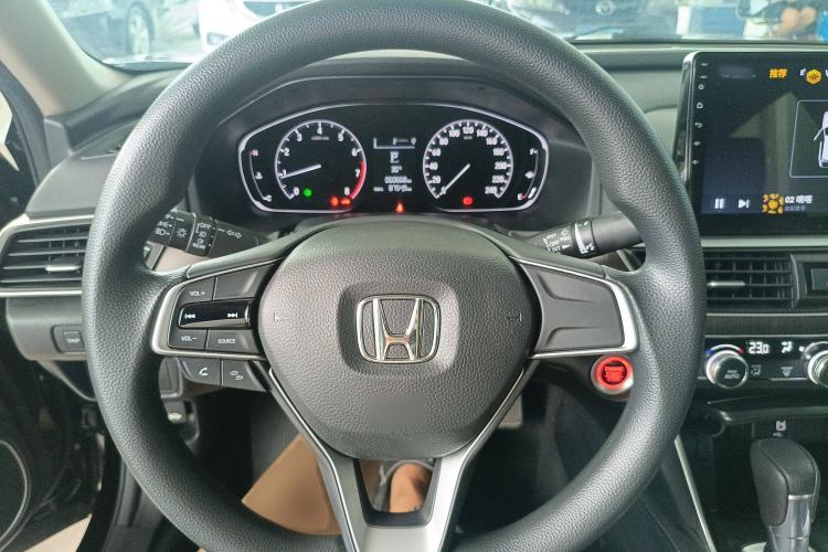 Used Honda Accord 2018 230TURBO Comfort Version National V
