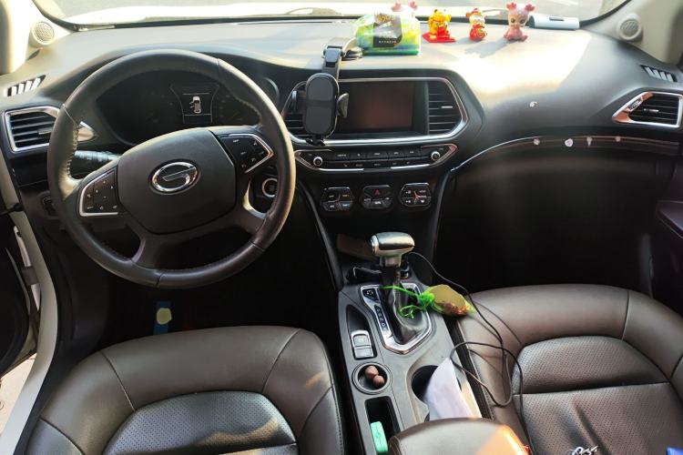 Used GAC Trumpchi GS4 2017 235T Automatic Two-Wheel Drive Luxury Smart Connectivity Version
