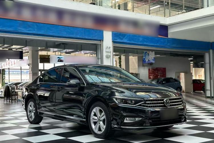 Used Volkswagen Magotan 2023 2 Million Units Limited-Edition 280TSI DSG Comfort Version
